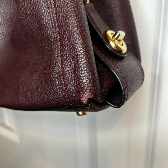Coach Edie Shoulder Bag 28 in Burgundy Leather - Picture 4 of 10